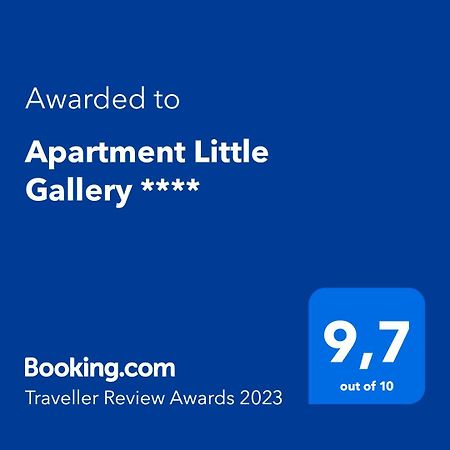 Apartment Little Gallery **** Ровин Екстериор снимка